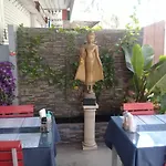 La Canteena